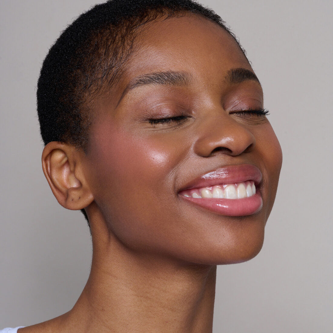 Cheek Veil Liquid Blush - Radiance 03