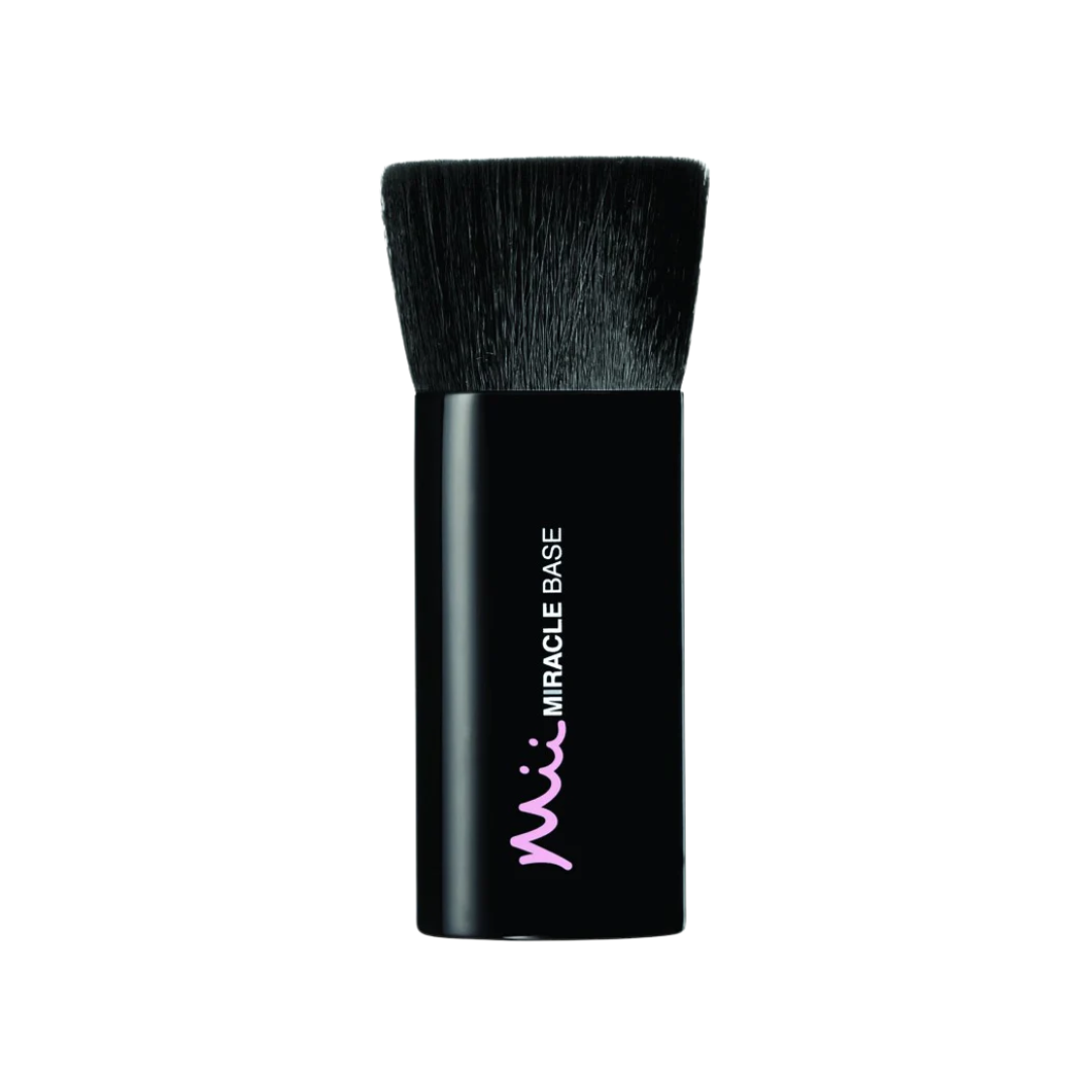 Miracle Base Brush